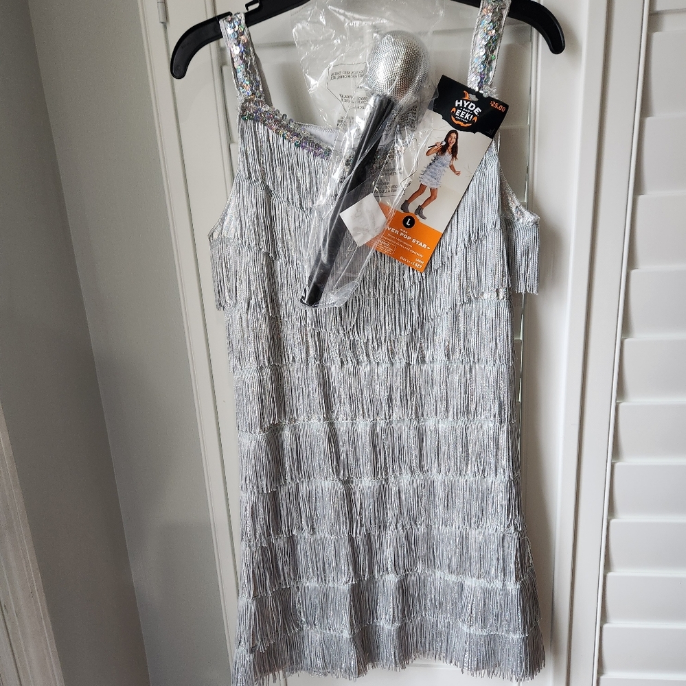 Taylor Swift Halloween Costume